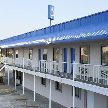 Motel 6-Winnie, Tx Exterior photo